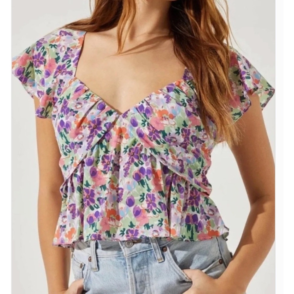 ASTR The Label Purple Multi Floral Peplum Flutter Sleeve Blouse Top AT17787 L